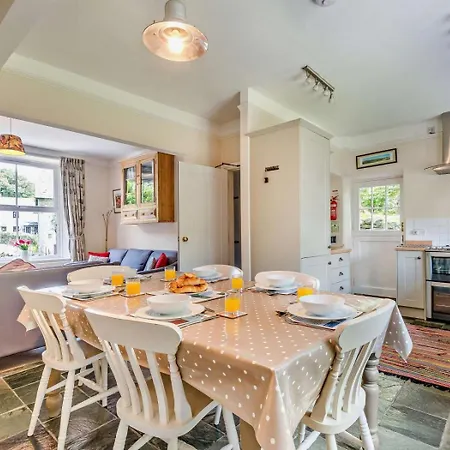 Сasa de vacaciones 3 Bed In Sz161 Chapel Stile